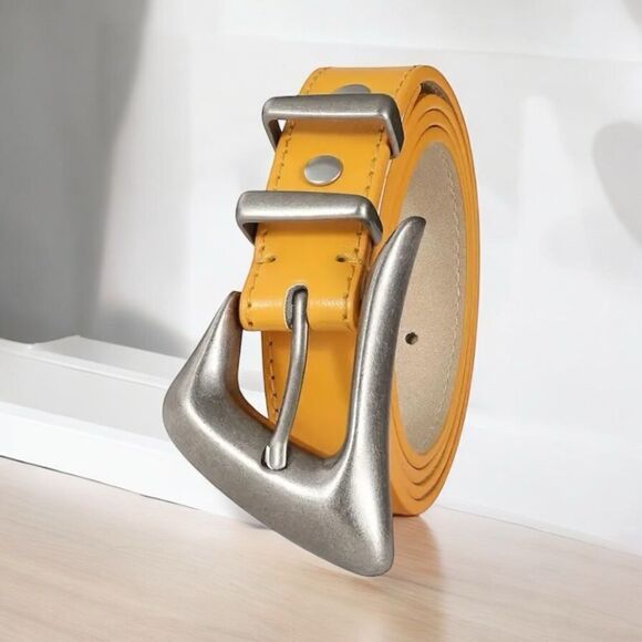 Free People Women’s Billie Leather Bohemian Metal Buckle Belt in the Size M/L - Picture 4 of 12